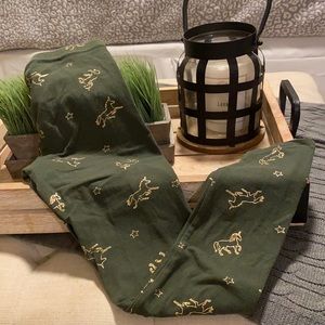 girls leggings - size large